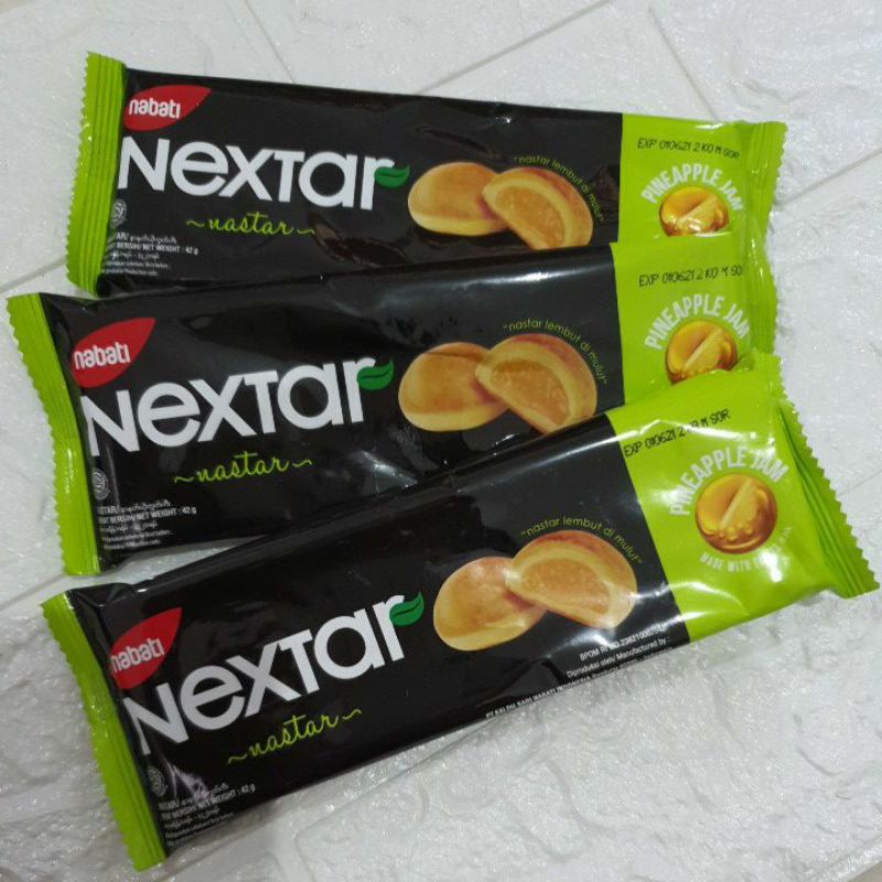 

Nextar nastar pineapple jam nabati 42g