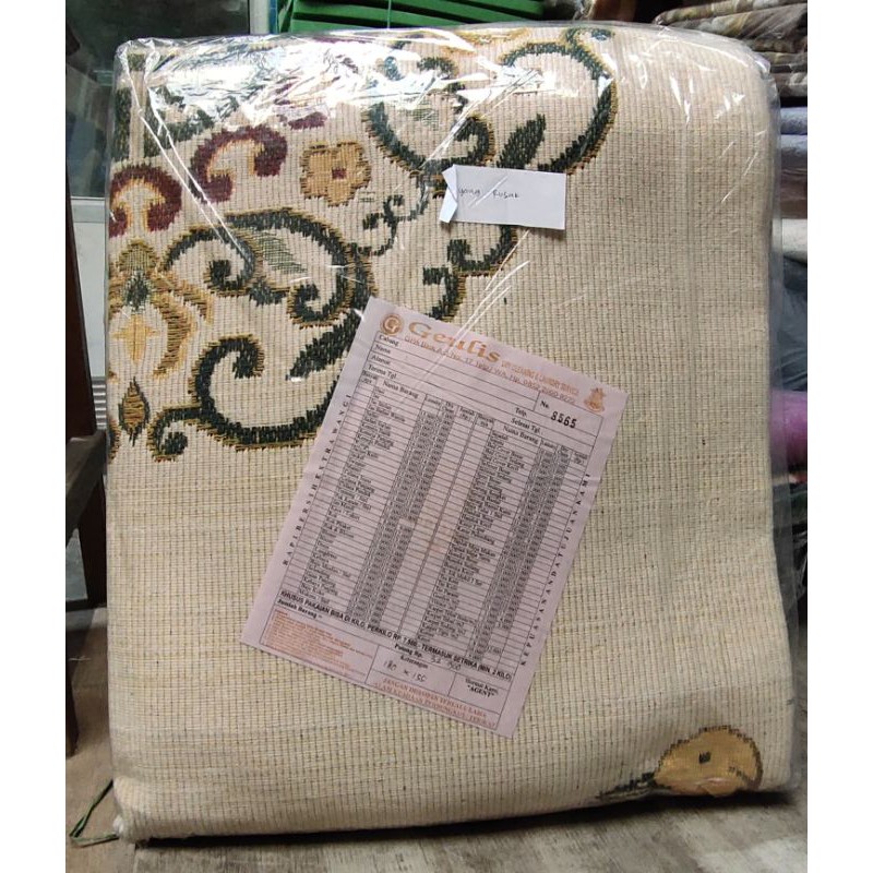 karpet import preloved