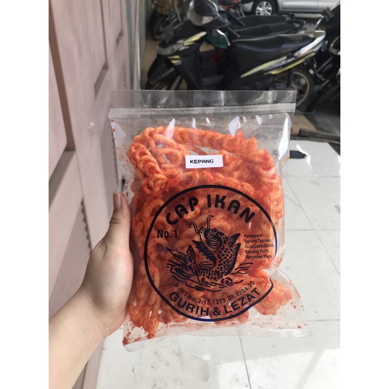 

KERUPUK KEPANG 80 GRAM | KERUPUK PITA 80 GRAM | KERUPUK KEPANG PEDAS | KERUPUK CAP IKAN | KERUPUK KHAS MEDAN | KEPANG CAP IKAN PEDAS TERMURAH GROSIR SNACKY MEDAN OLEH-OLEH KHAS MEDAN CEMILAN MEDAN