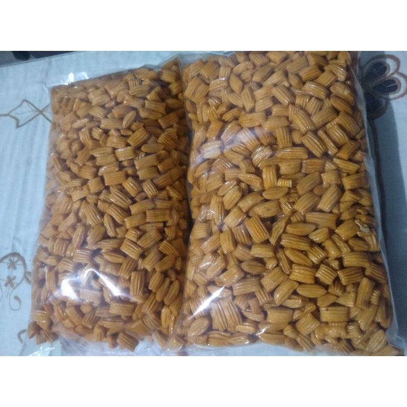 

Pang-pang pedas/camilan murah