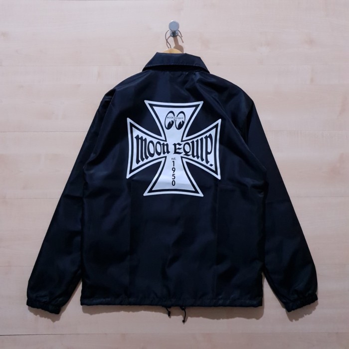 JAKET COACH WINDBREAKER MOONEYES CHOPPER BLACK - M