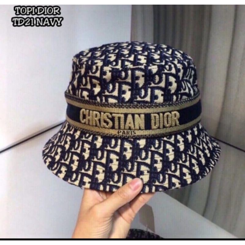 topi dior import