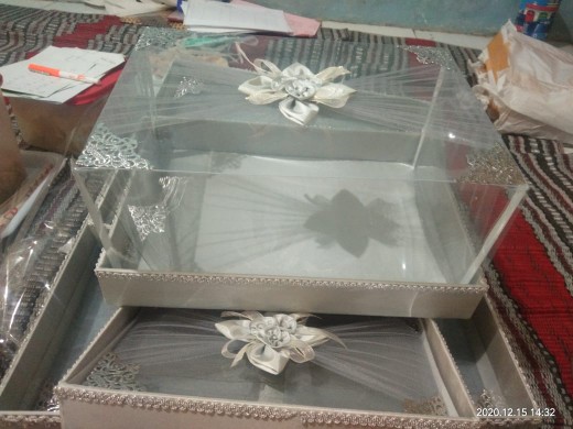 Kotak Hantaran Seserahan Mika Klambu Warna Gold