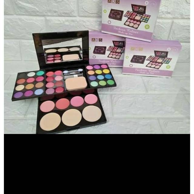 Pallet make up komplit
