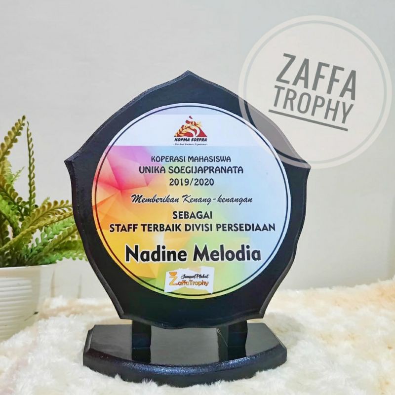 plakat / vandel kayu PKK