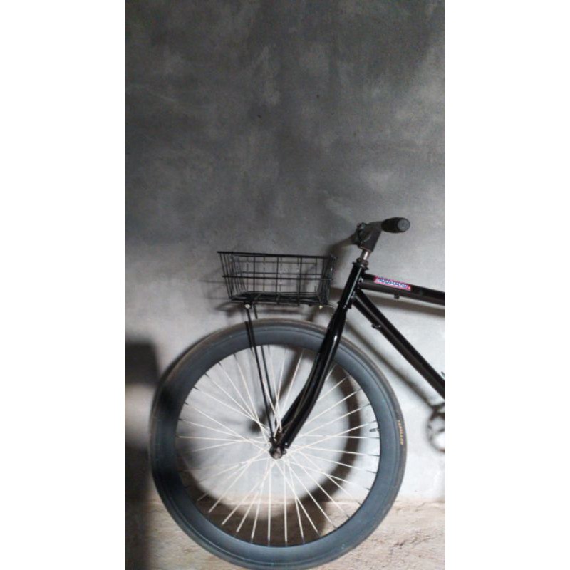 rak dan keranjang sepeda Touring sepaket bukan summersun