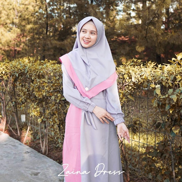 Zaina Dress