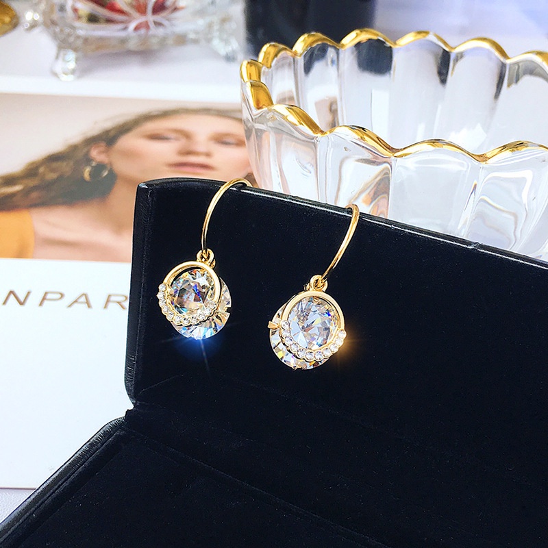 Anting Giwang Alloy Elegan Model Geometri Dengan Zircon Untuk Wanita