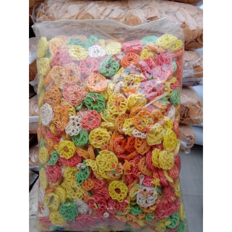 

kerupuk keriting mawar warna warni mentah 5 kg