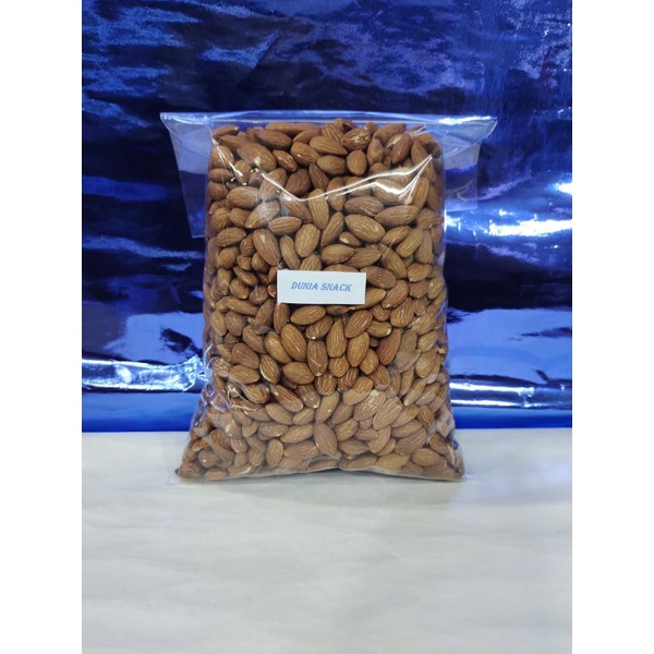 

Almond panggang kupas rasa vanila 250gr