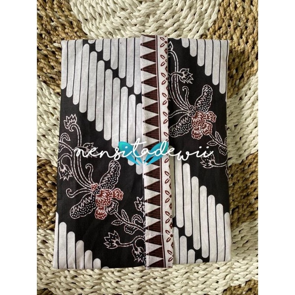 [1 SET] Kebaya Payet + Jarik Instan / Motif Lereng Kembang #Py01