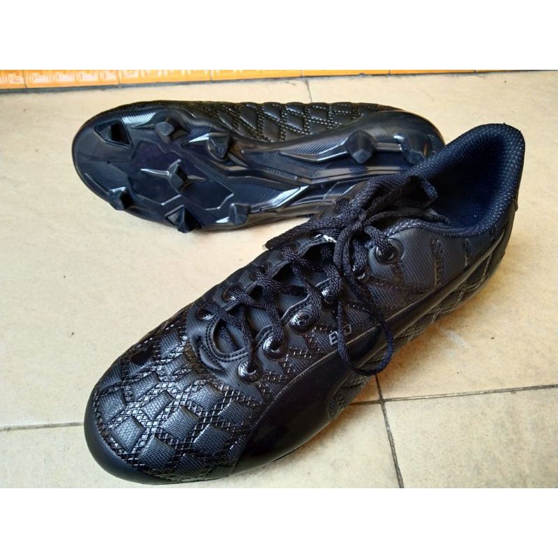 SEPATU BOLA KOMPONEN GRADE ORI