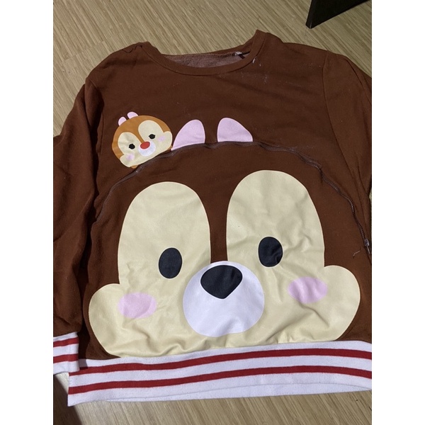 preloved sweater disneyland