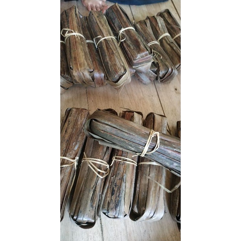 

Gula merah 100% Aren asli (Berat 1kg)