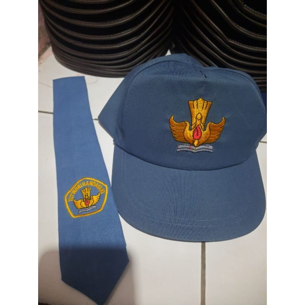 atribut SEKOLAH topi+dasi(paket hemat)sd.smp.sma