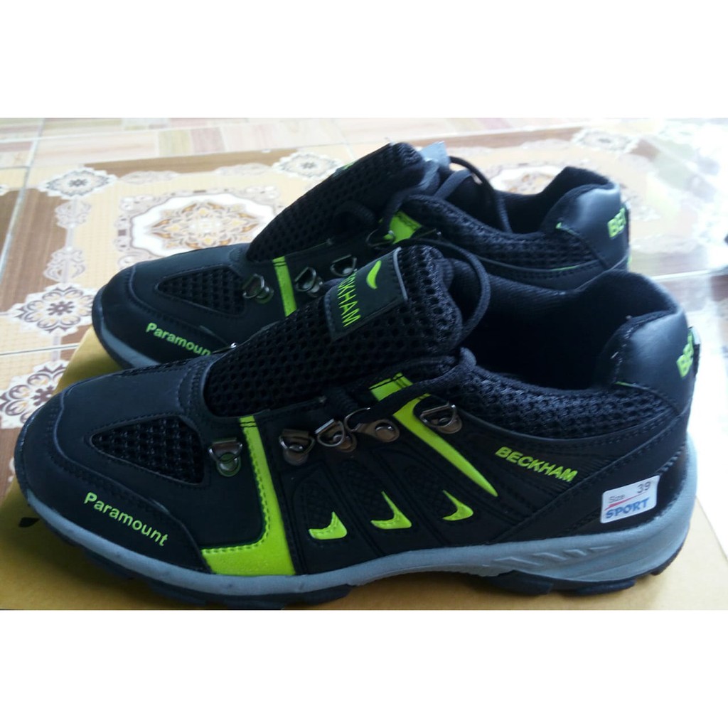 Sepatu Hiking BECKHAM I Sepatu Gunung Paramount I Hitam Striping Hijau