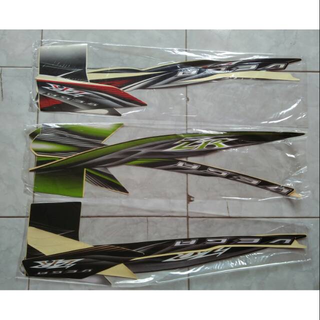 Striping vega zr 2013