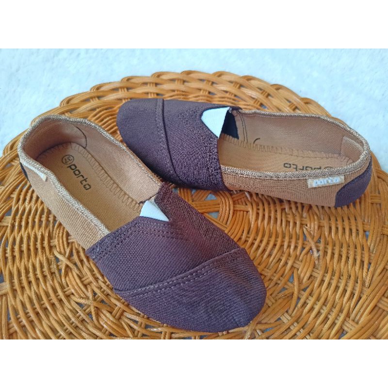 SEPATU PORTO 04