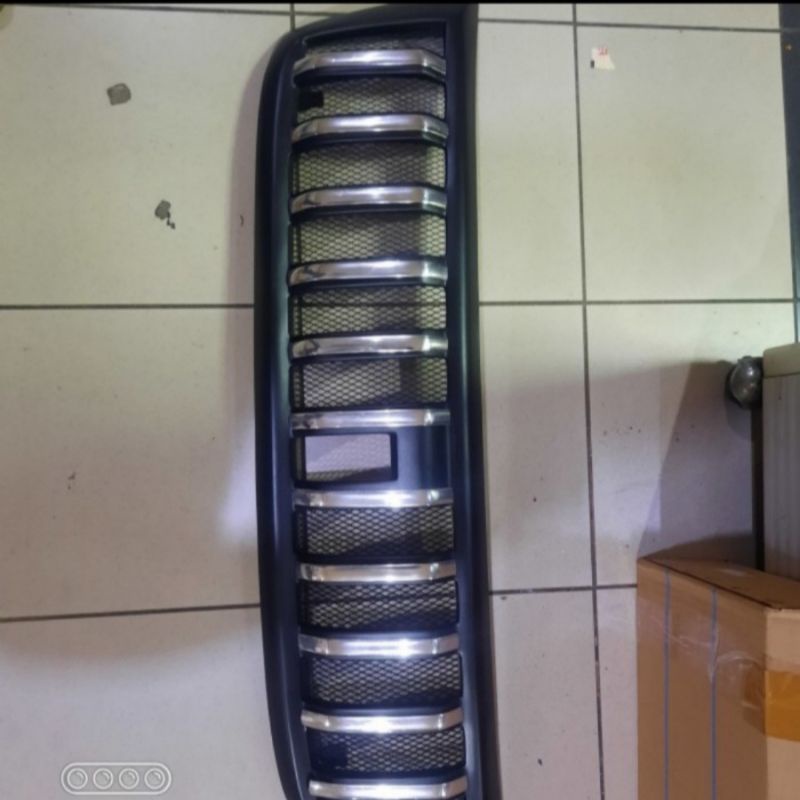 grill terios rush 2008-2014