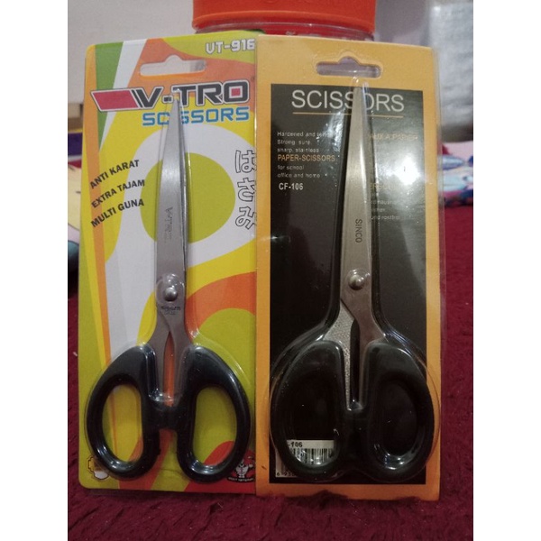 

Gunting Kertas Tanggung