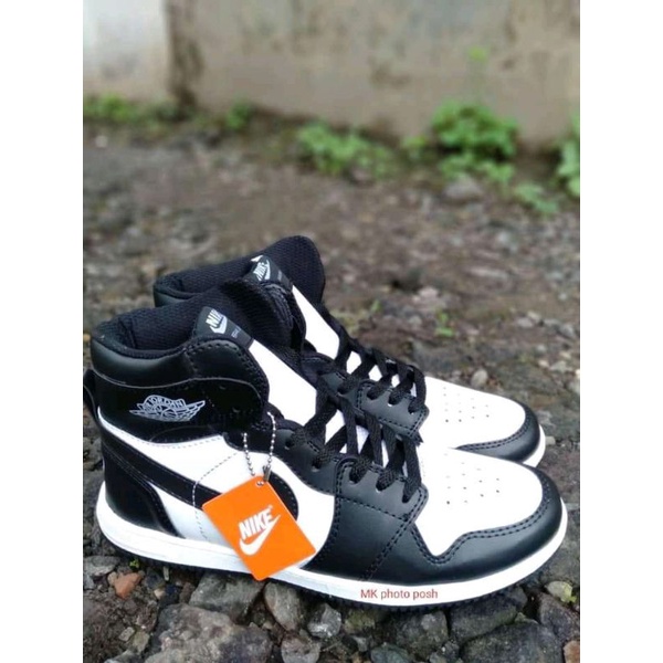 SEPATU BOOTS ANAK SEKOLAH TK SD SMP TERBARU/TERLARIS