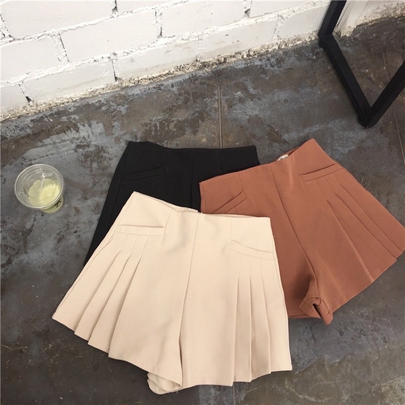 Celana pendek Highwaist Warna cream Apricot