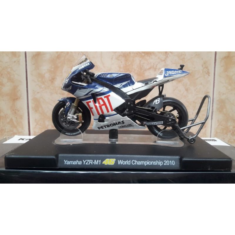 LEO MODELS 1/18 YAMAHA YZR-M1 VR. 46 WORLD CHAMPIONSHIP 2010