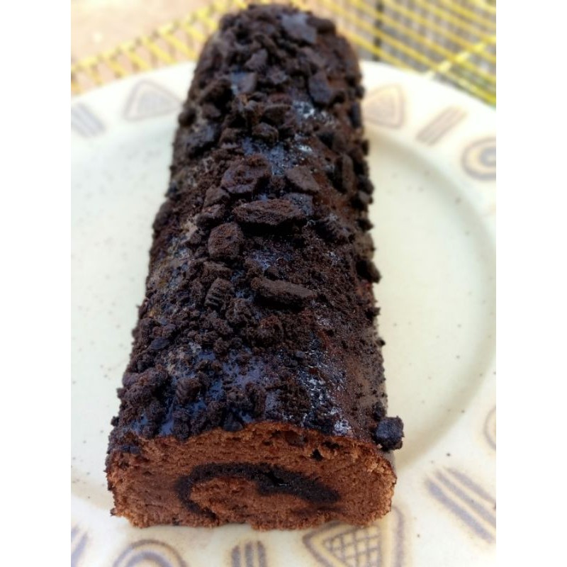 

choco oreo roll cake