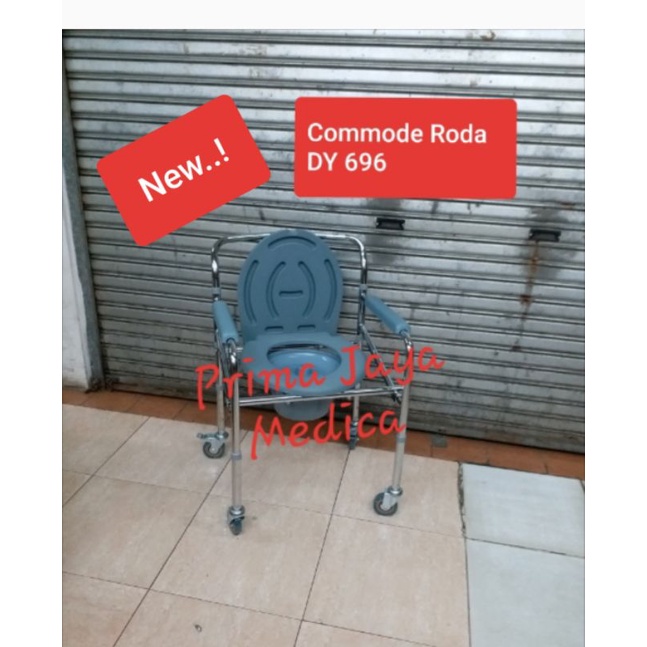 Commode Chair Dengan Roda Sellaco. Kursi BAB & Mandi Sellaco Dengan Roda.