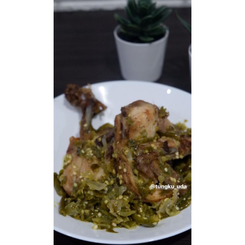 

Ayam Kampung Sambal Ijo masakan Padang