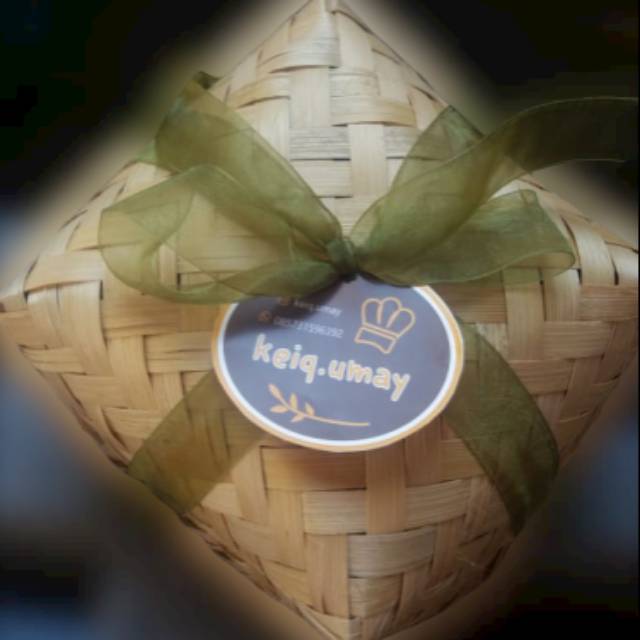 

Hampers Brownies Panggang Madiun