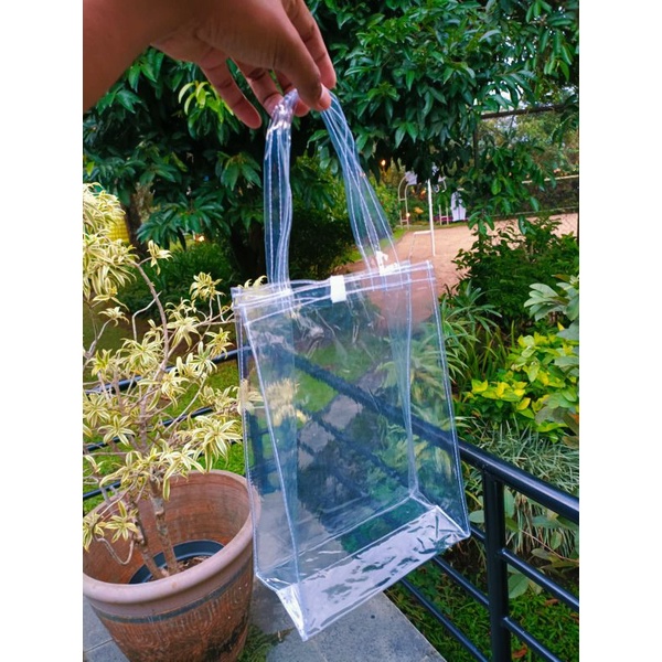 

Tas Mika Transparan (READY STOK) 20x10x30 Tinggi 30cm