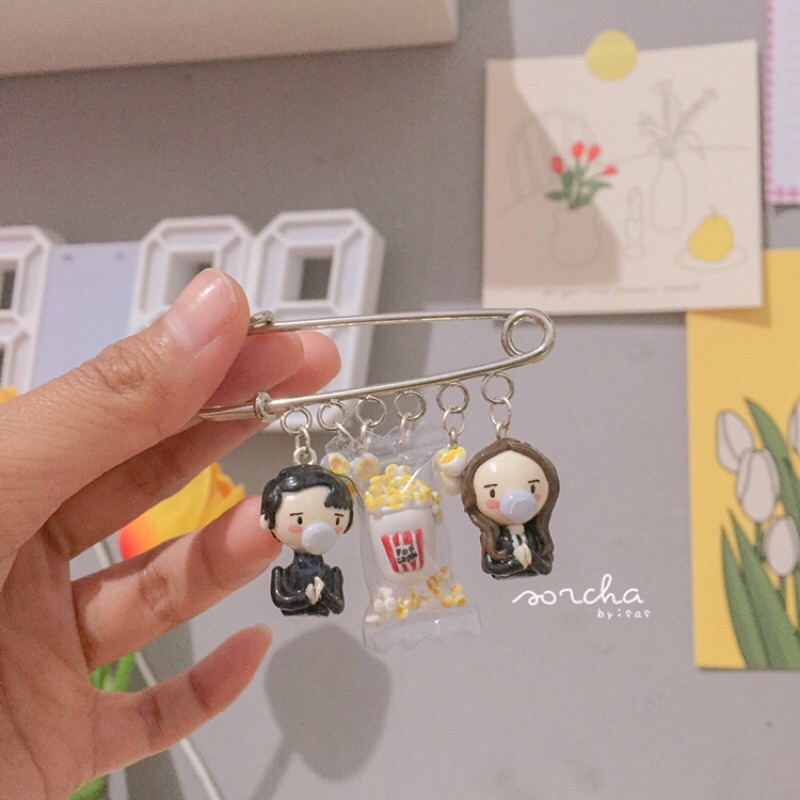 VINCENZO Brooch / Bros Peniti Kdrama Merch - Vincenzo Merchandise