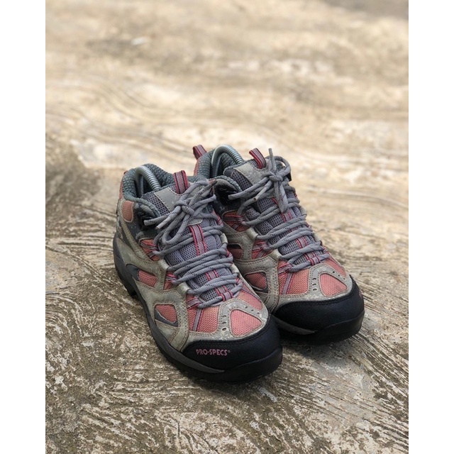Sepatu gunung second original prospecs