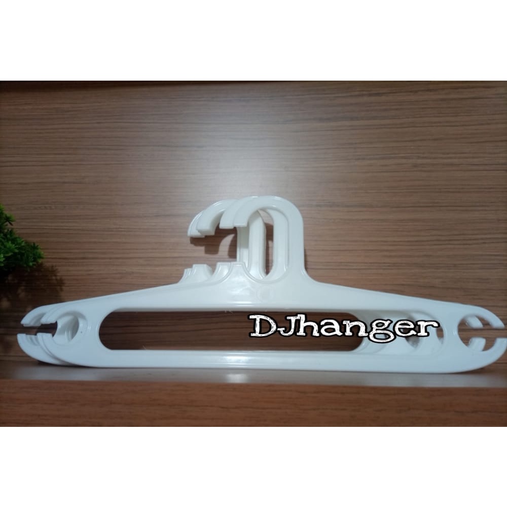 Hanger Plastik 18 Inch | Gantungan baju plastik elastis