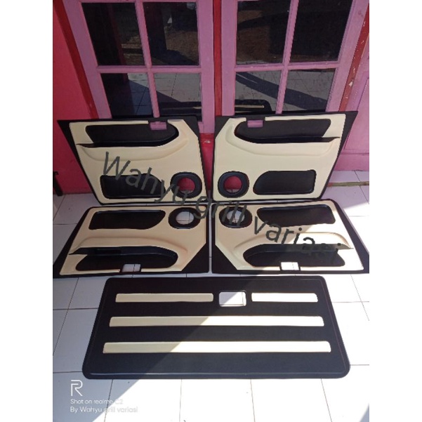 DOORTRIM KIJANG KAPSUL LGX 2002-2004(hanya 5 Pcs)