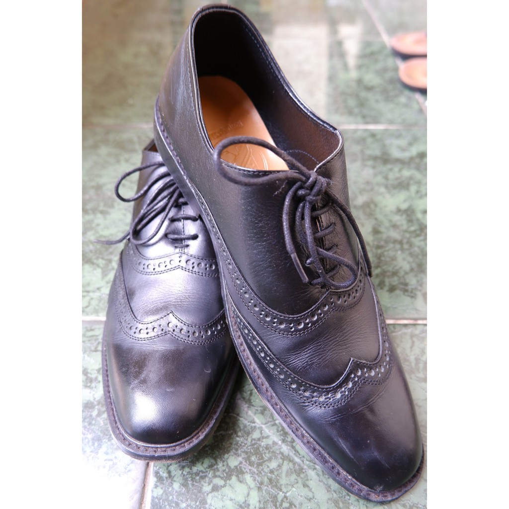 Sepatu Kulit asli corak wingtip