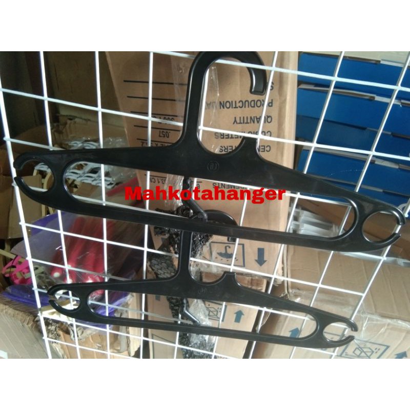 HANGER PLASTIK 17 INCH HITAM