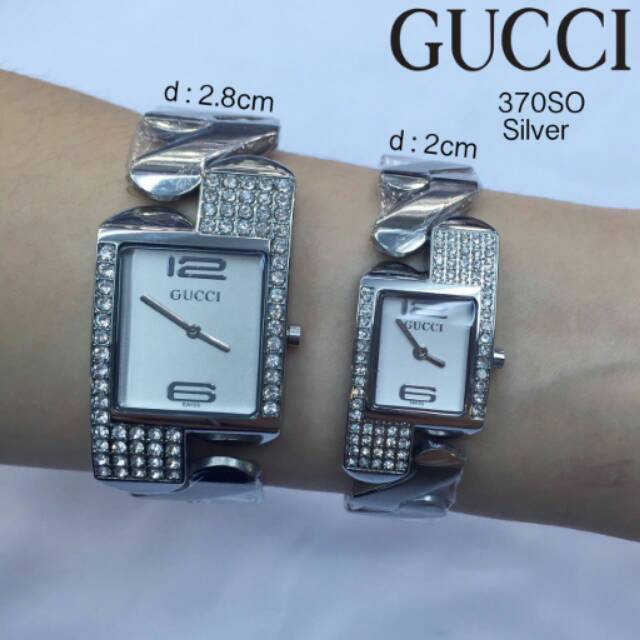 Jam Tangan Wanita Gucci Couple Segi Diamond Silver