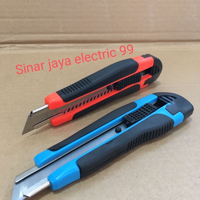 

Gaya Pusau Cutter Pres Besar Terbatas