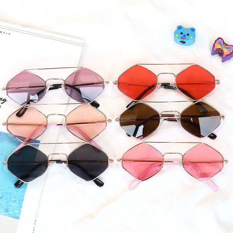 Kacamata Fashion Wanita Frame Belah Ketupat Kacamata Segi Sunglasses MALL SHOPPING