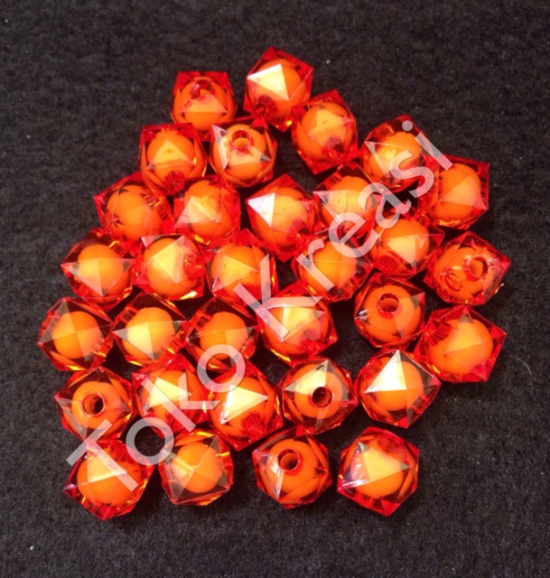 Manik isi bentuk kotak 10mm warna orange