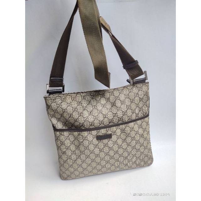 selempang gucci second. tasgucci pria