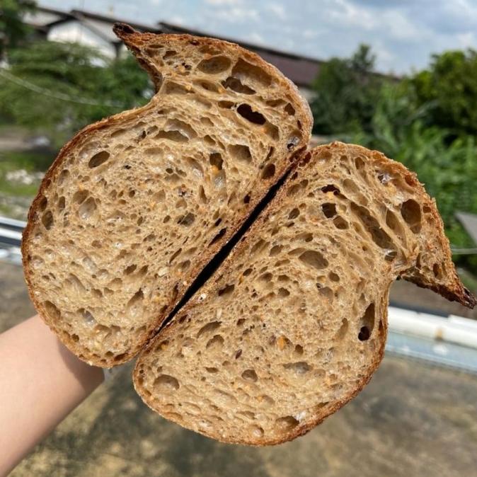 

Sourdough Bread Country Style - With Natural Yeast