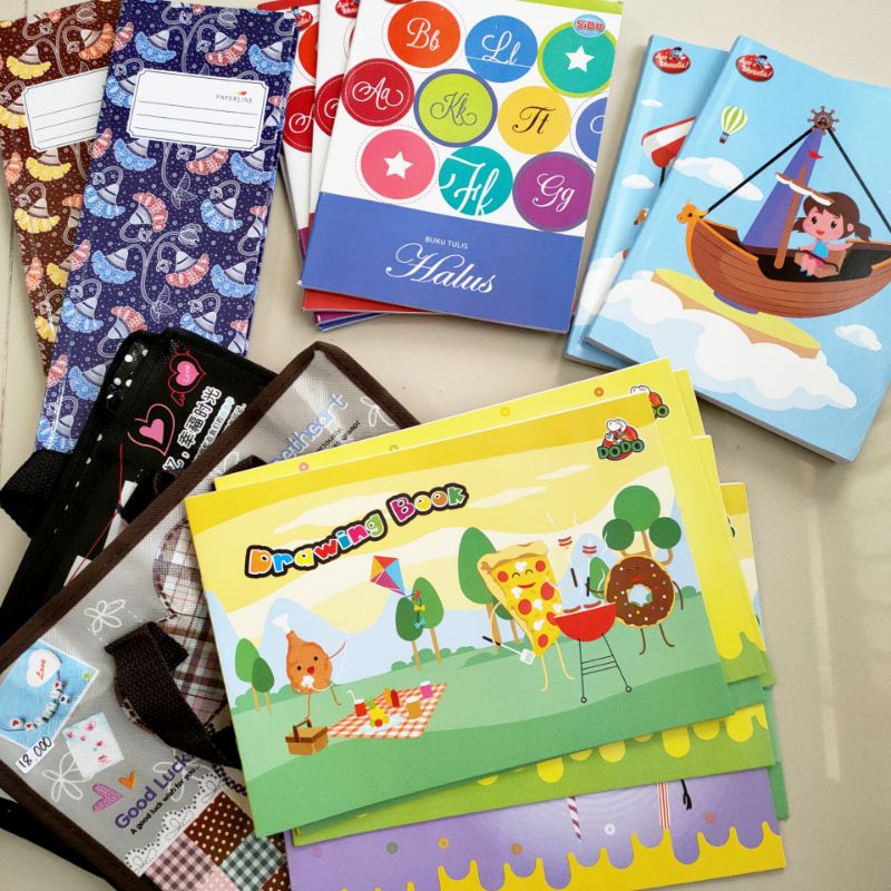 

[CUCI GUDANG] Amplop Buku Gambar Notes Kartu Undangan Photo Frame