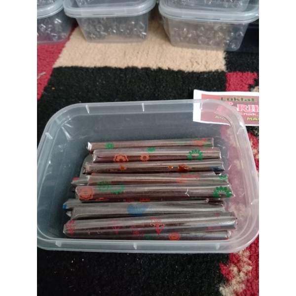 

Comel (coklat karamel) isi 20 biji