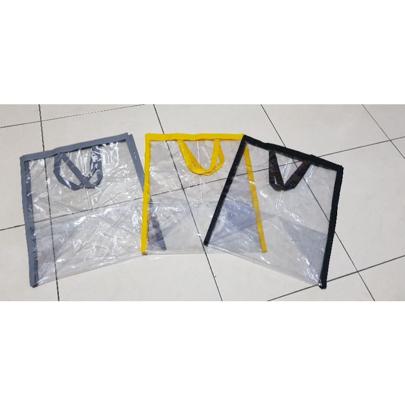 

Tas mika pelipit spunbond uk 20 x 25 x 12 (Polos/tanpa sablon)