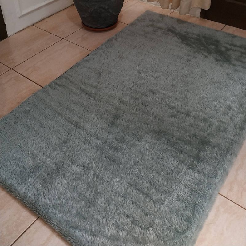 Karpet Bulu Rasfur Gaikindo P= 150 cm, L=100 cm, t=2,5 cm