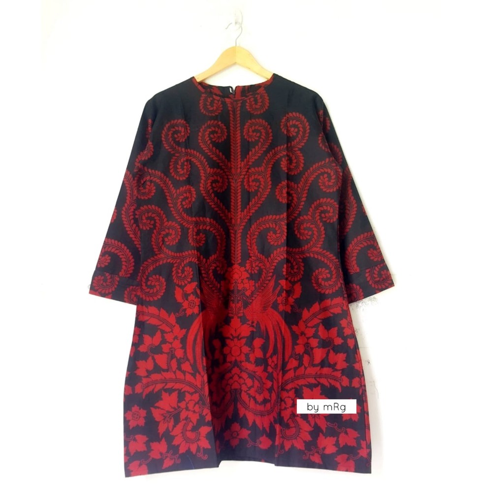 BUSANA BATIK WANITA,TUNIK BATIK SEKAR,TUNIK MUSLIM SOLO,BATIK TUNIK WANITA MODERN