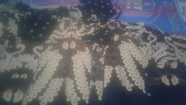 Batik Couple Keluarga Sania Ruffle Ori Ndoro Jowi Dnt Motif Garuda Merah